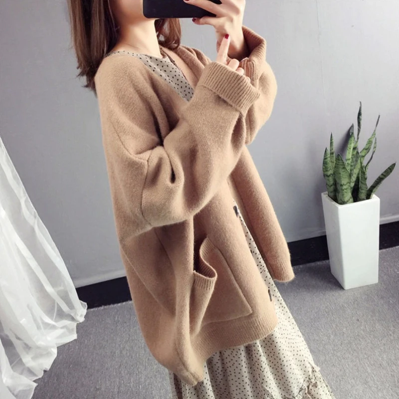 

​Women's Oversized Knit Cardigan 2025 FW New Student Style V Neck Thickened Sweater with Pockets Lazy Chic Basic​