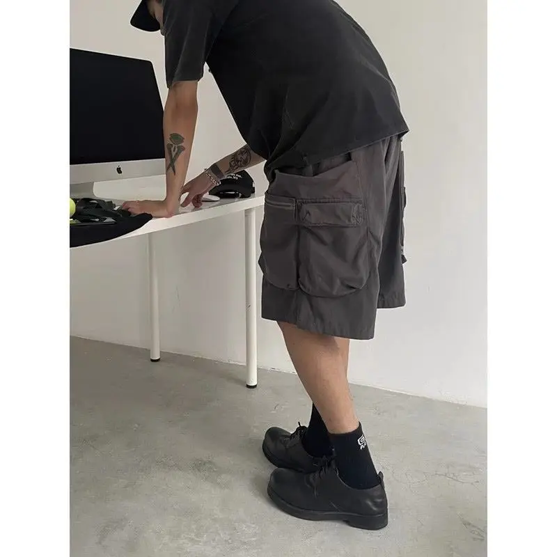 

Японские однотонные многофункциональные шорты-карго с двойными карманами для мужчин, летние свободные простые эластичные прямые модные шорты