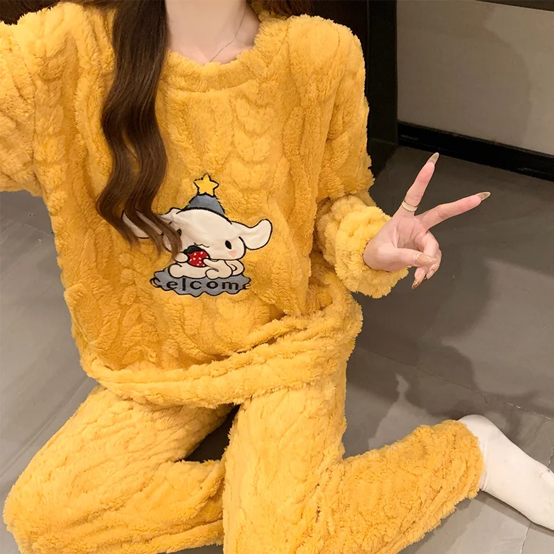 Piyama hangat bulu karang wanita Sanrio yukui Set pakaian rumah Pullover leher kru Jacquard lucu bulu domba musim gugur dan musim dingin