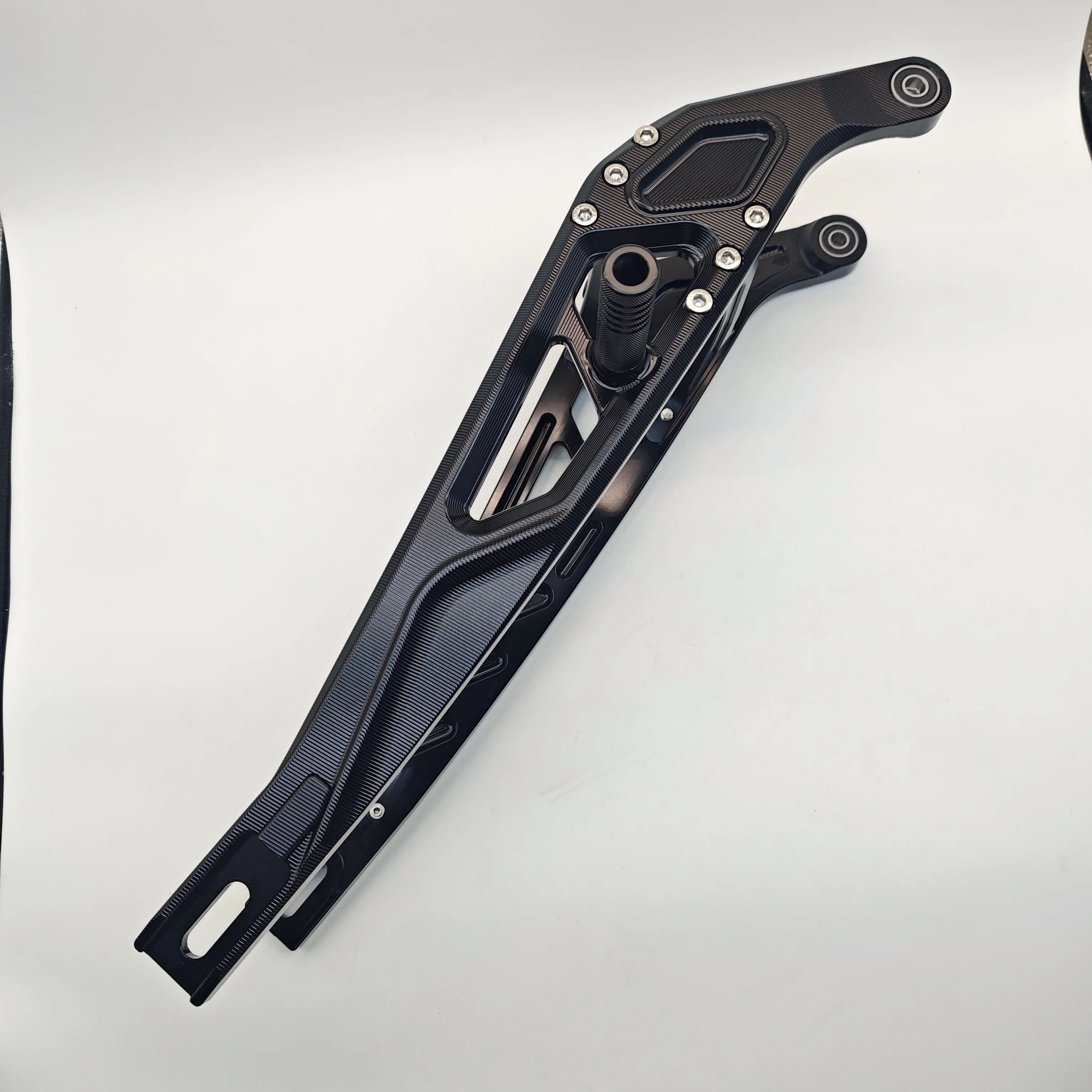 Light Bee CNC Modified Parts For Motorcycles Swingarm 513cm Length Accessory