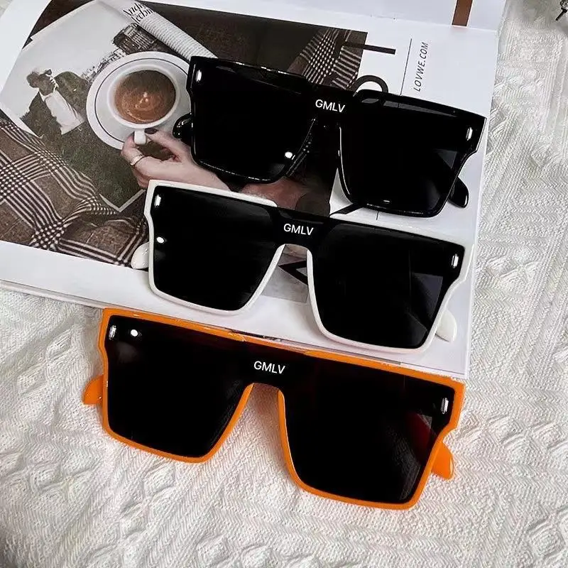 Children Vintage Square Sunglasses Girls' Decorative Rice Nail Fashion Sun Glasses Boy Outdoor Travel Eyewear UV400 Gafas De Sol