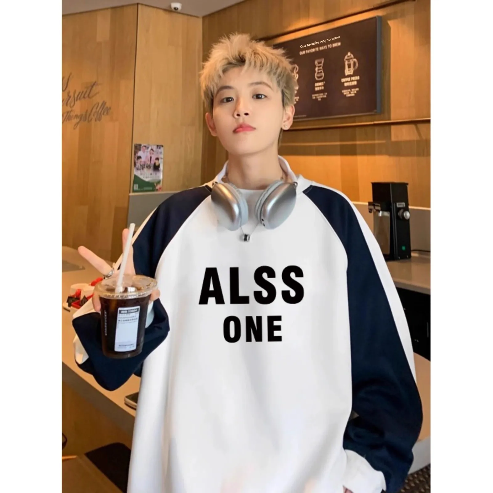 

Loose Fit Long Sve round Ne Sweatirt Men's Faionable Base Layer irt American High Street Sle Autumn Winter Clothing