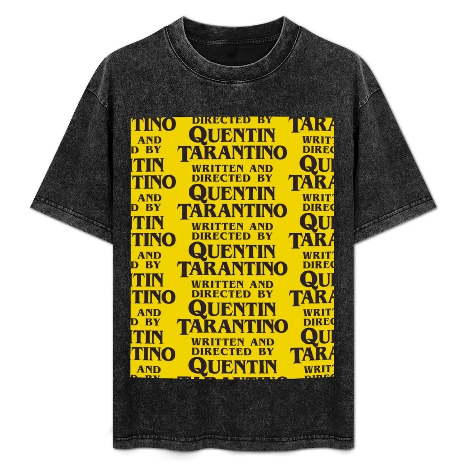 scritto-e-reggiato-da-quentin-tarantino-t-shirt-con-grafica-elegante-e-maniche-corte