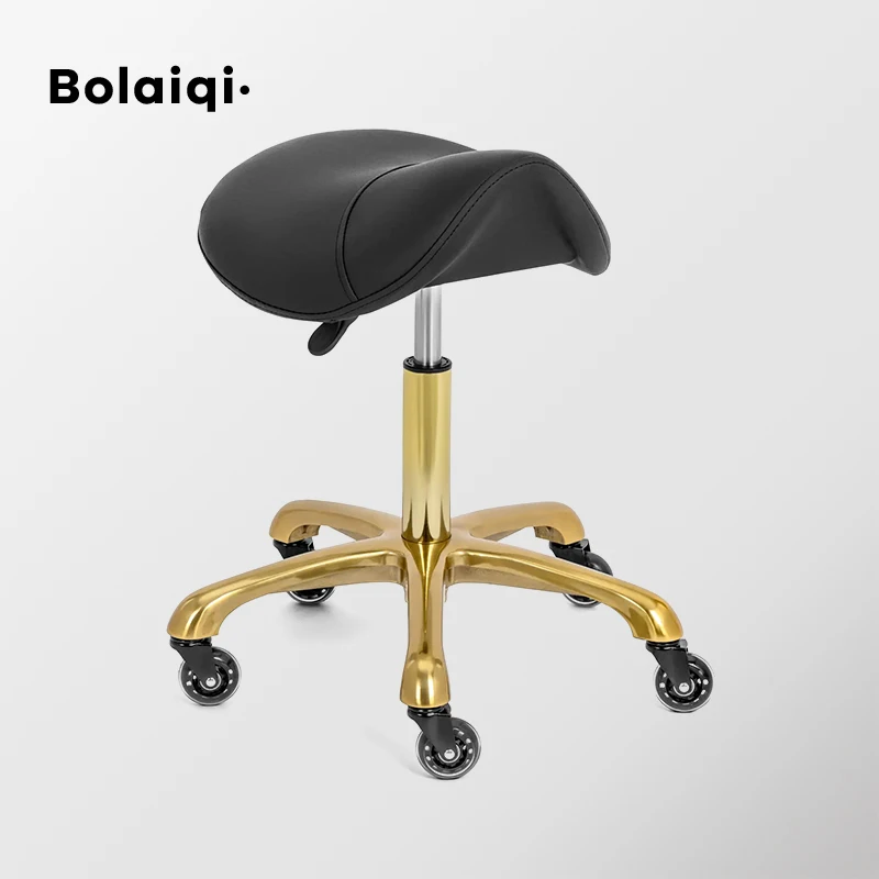 

BOLAIQI Modern Ergonomic Saddle Chair Gold Aluminum Base Rolling Salon SPA Stool Saddle Black Leather Chair with Big Wheels
