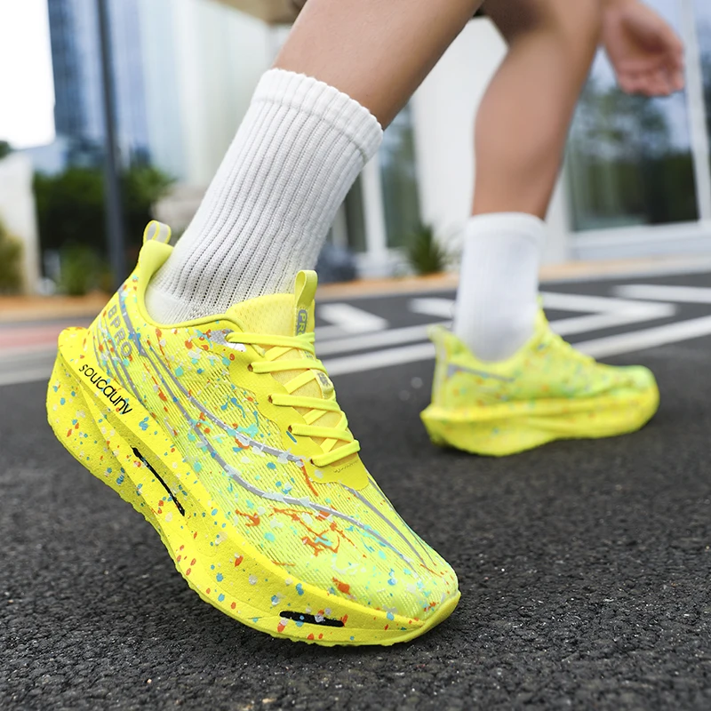 ماراثون لوحة الكربون وسادة هوائية الرجال الرياضة احذية الجري تنفس خفيفة الوزن المرأة مريحة رياضية عدم الانزلاق أحذية رياضية #4