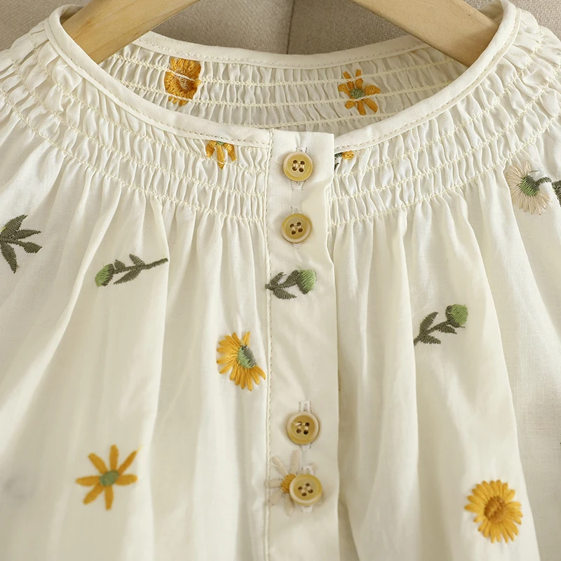 Retro Chic Floral Pleated O-neck Beige Lantern Sleeve Shirt For Women Spring Autumn Sweet Basics Countryside Style Tops