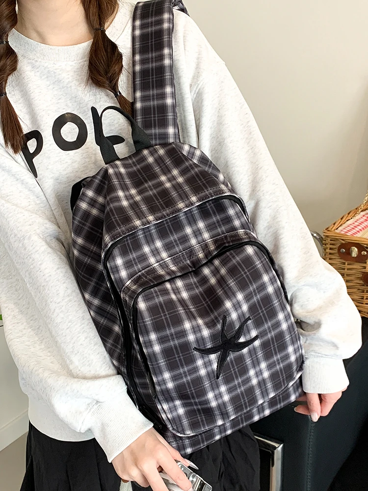 حقيبة ظهر نسائية خفيفة الوزن ذات سعة كبيرة منقوشة على الطراز الكوري حقيبة سفر خارجية لطلاب الجامعات وطلاب المدارس الثانوية