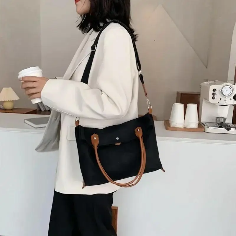 

Fashionable Large Capacity Shoulder Bag Multi Functional Work Commuter Student Crossbody Bag Travel Casual Bag Handbags
