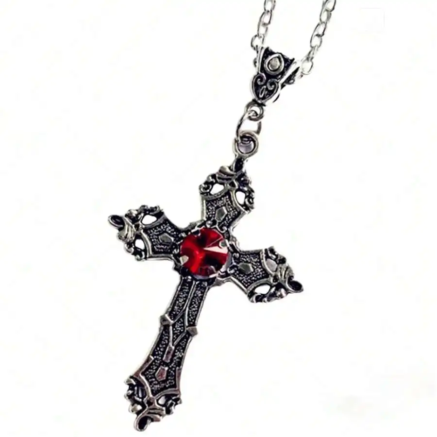 

Серебряное ожерелье с подвеской в виде креста в готическом стиле с красным кристаллом в центре