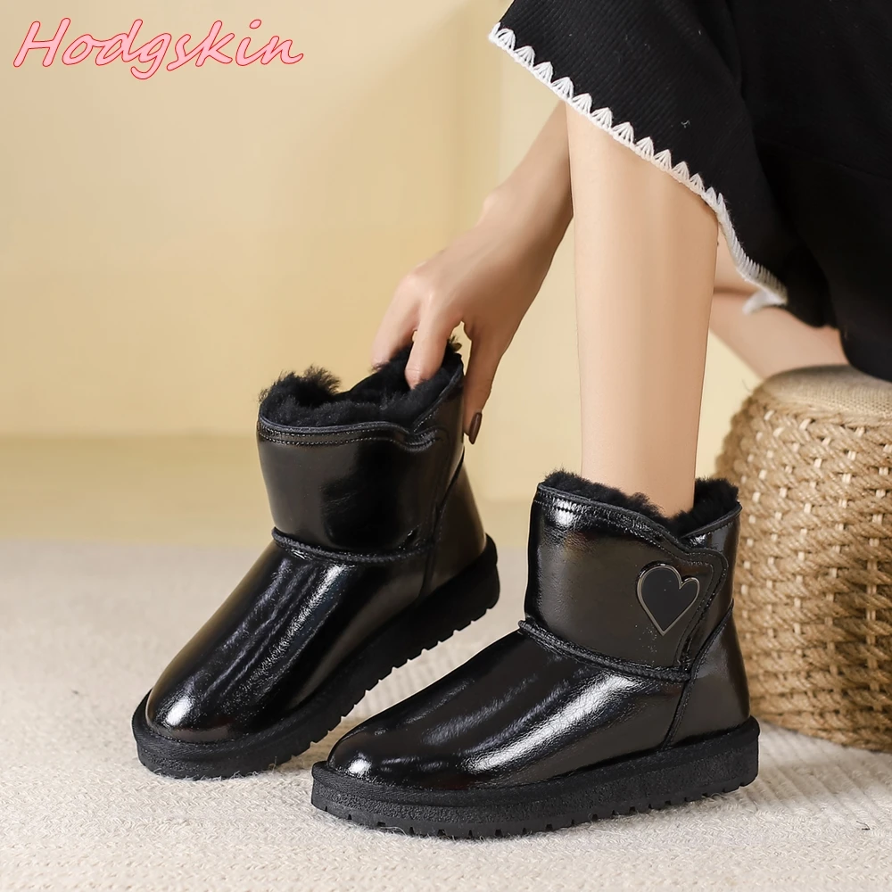 Winter Heart-shaped Ankle Boots Women White/black Slip On Round Toe Flat with Boots Newest Warm Comfy Casual Fashion Women Boots