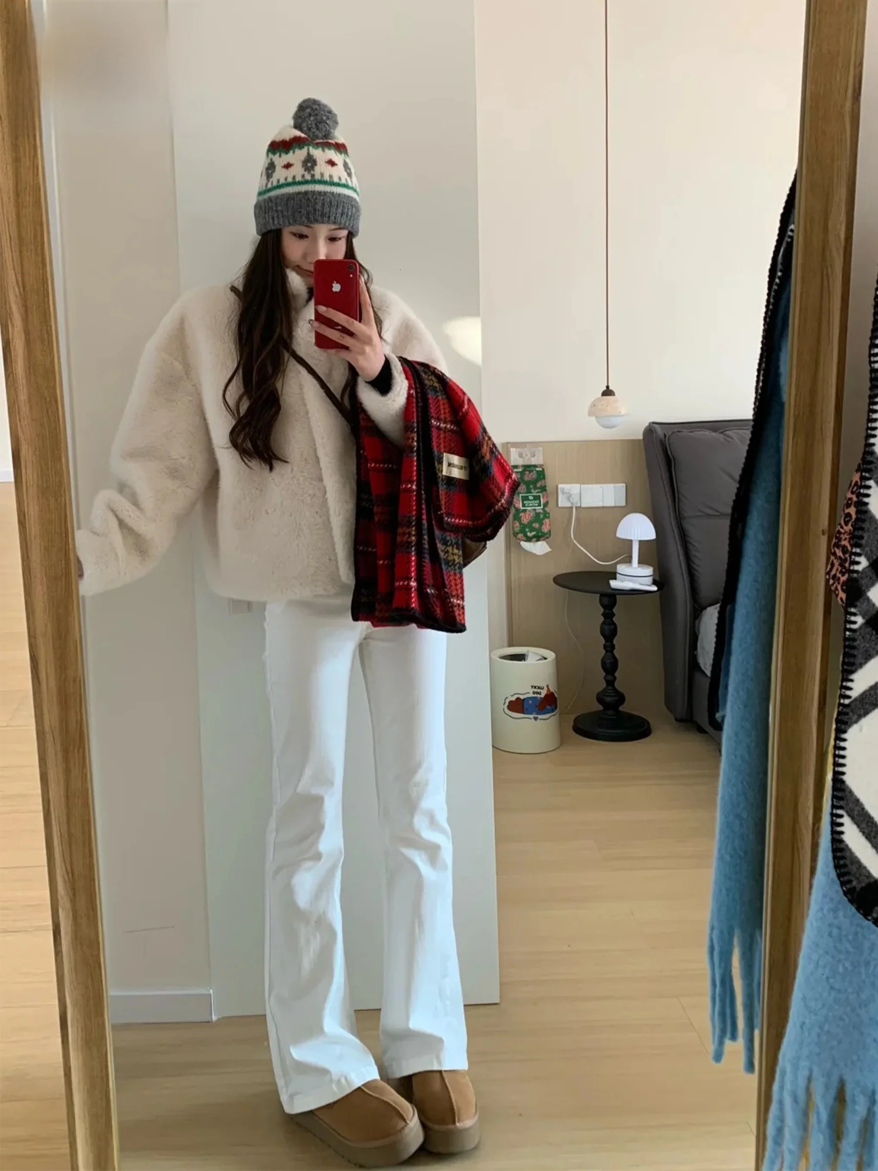

White High Waist Stretchy Micro Flared Denim Jeans Women's Winter Slimming Washed Design Sensation Bell Bottoms Casual Jeans