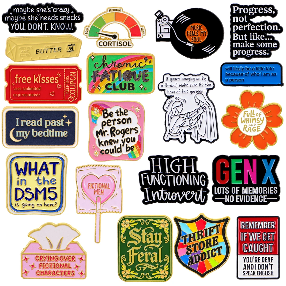 Women Accessories Quotes - Stay Feral Quotes Zachte Emaille Pin