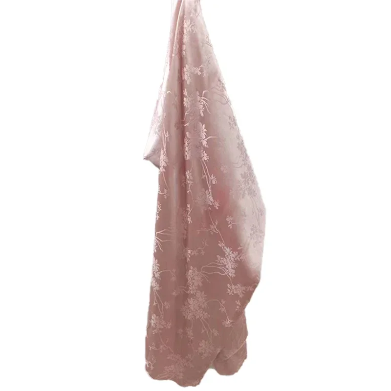 

Мягкая жаккардовая атласная ткань с имитацией ацетата, швейная рубашка Cheongsam, брюки, кровать, комплект из четырех предметов, упаковка, ткань «сделай сам»