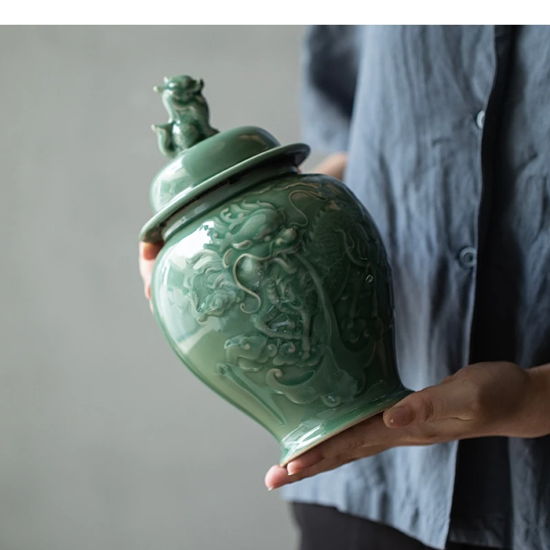 

Celadon Tea Caddy Sealed General Jar Dragon Relief Porcelain Ginger Storage Home Decoration Vintage Bottle