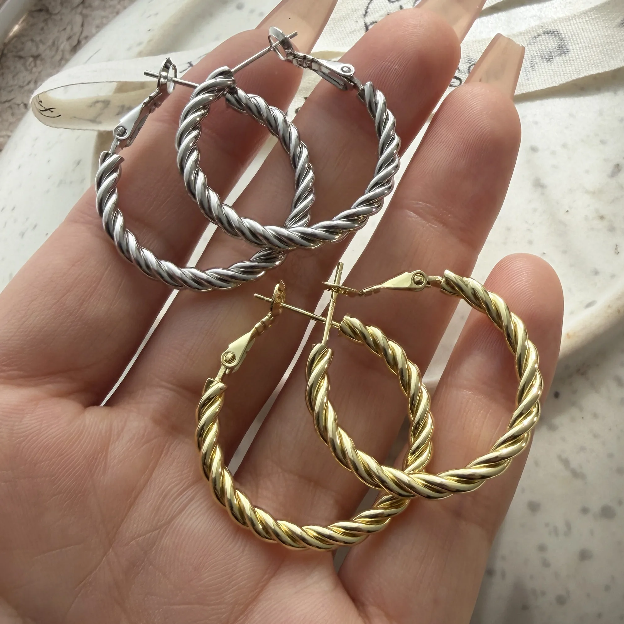 925 Sterling Silver Vintage Earrings For Women Trendy Simple Retro Gold Twist Earring Jewelry Prevent Allergy Party Accessories