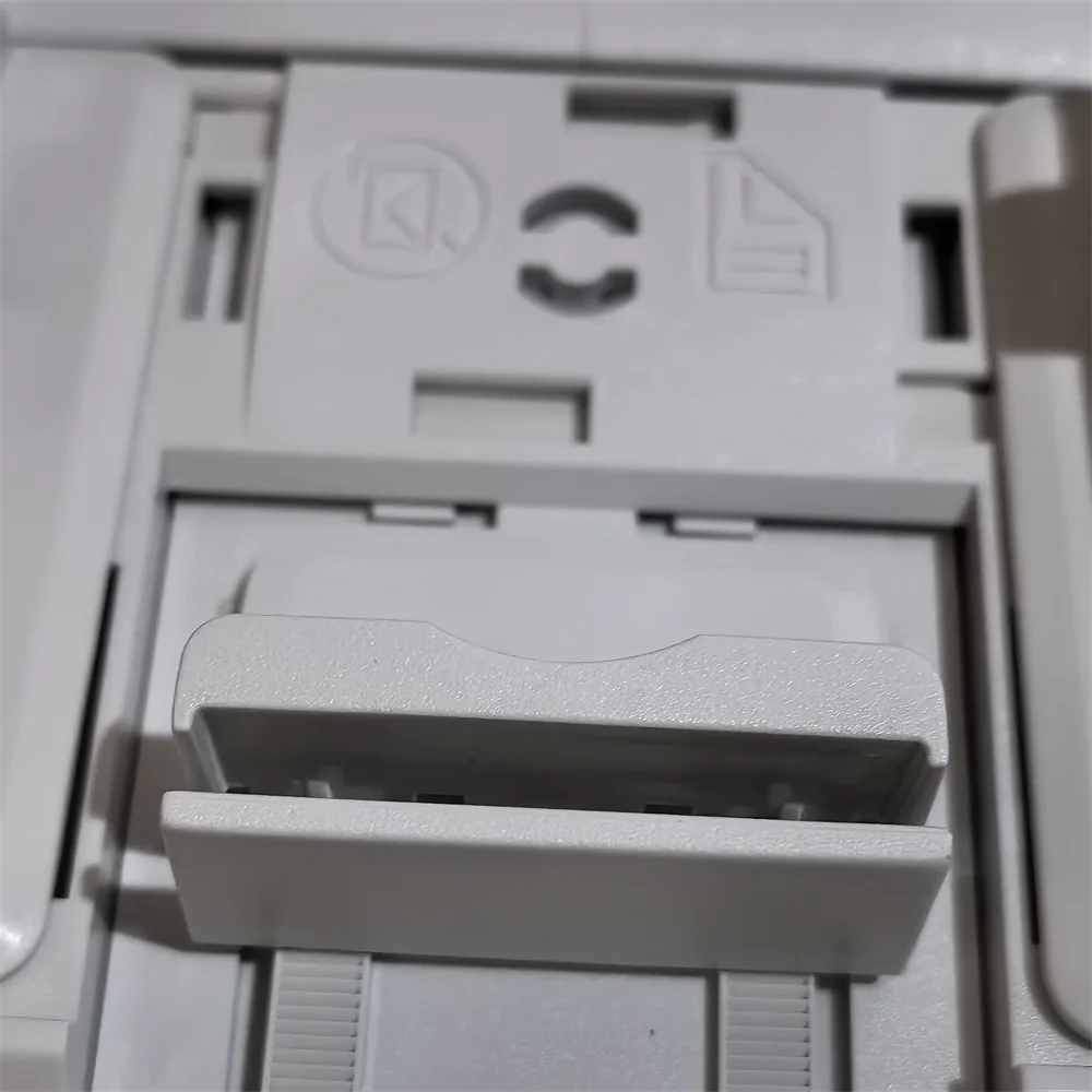 

Original New JC90-01142A Paper Tray for HP MFP 178nw 179fnw 150a for Samsung CLP360 365 460 480 CLX 3300 3305 3306