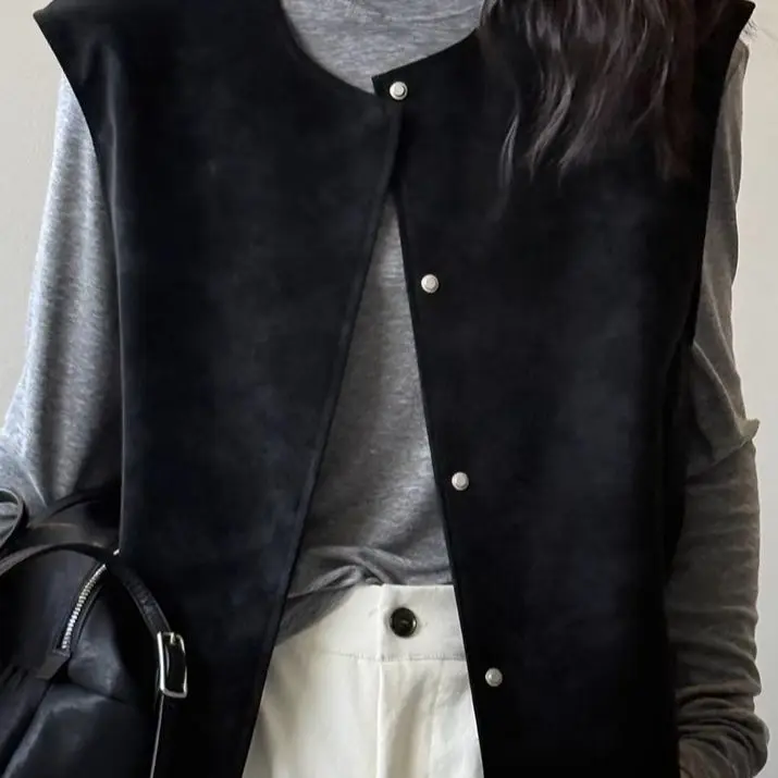 

2025 Autumn New Vest Jacket Women's Casual Shoulder Layered Top for Outerwear