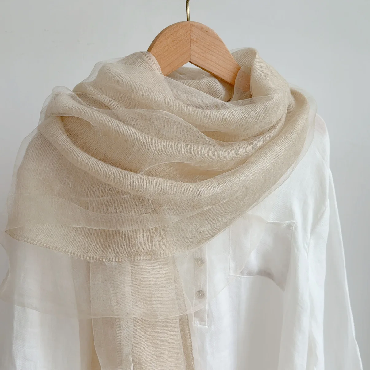 salmoo-silk-wool-scarf-shoulder-wrap-summer-silk-lightweight-shawl-vintage-style-fashionable-spring-summer-accessory
