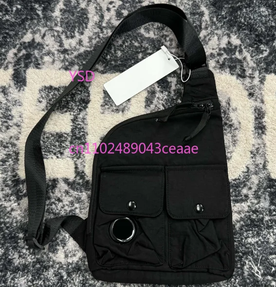 

Crossbody lightweight nylon breast bag lens high street tide simple versatile outdoor commuting sports function wind black