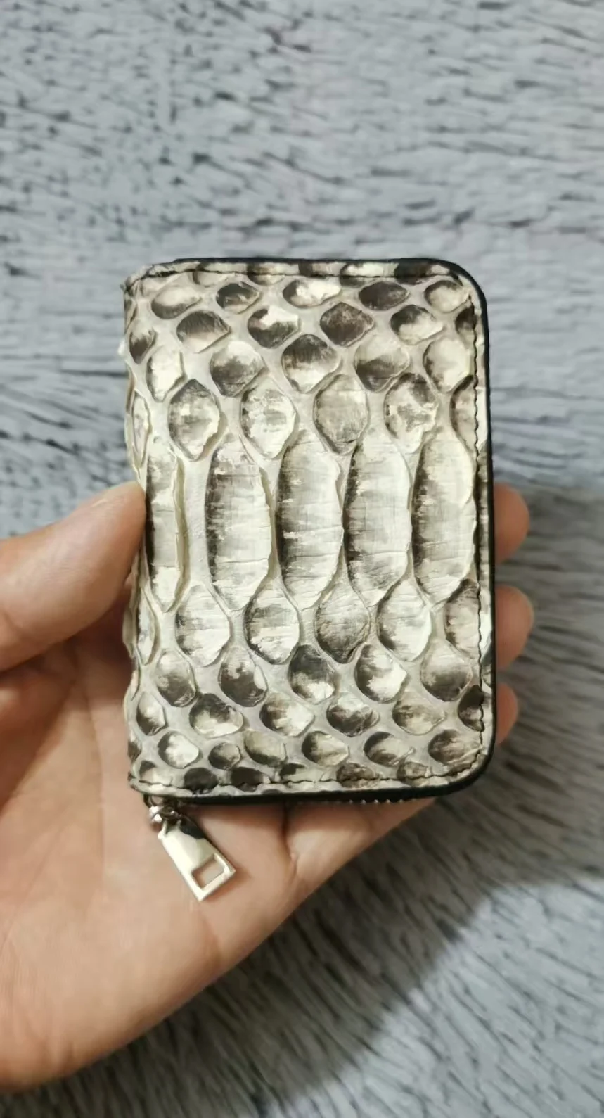 

2025 New Designer Snake Leather Men's Card Holder Genuine Leather Multi Card Slots Bag Women Card Bag 45