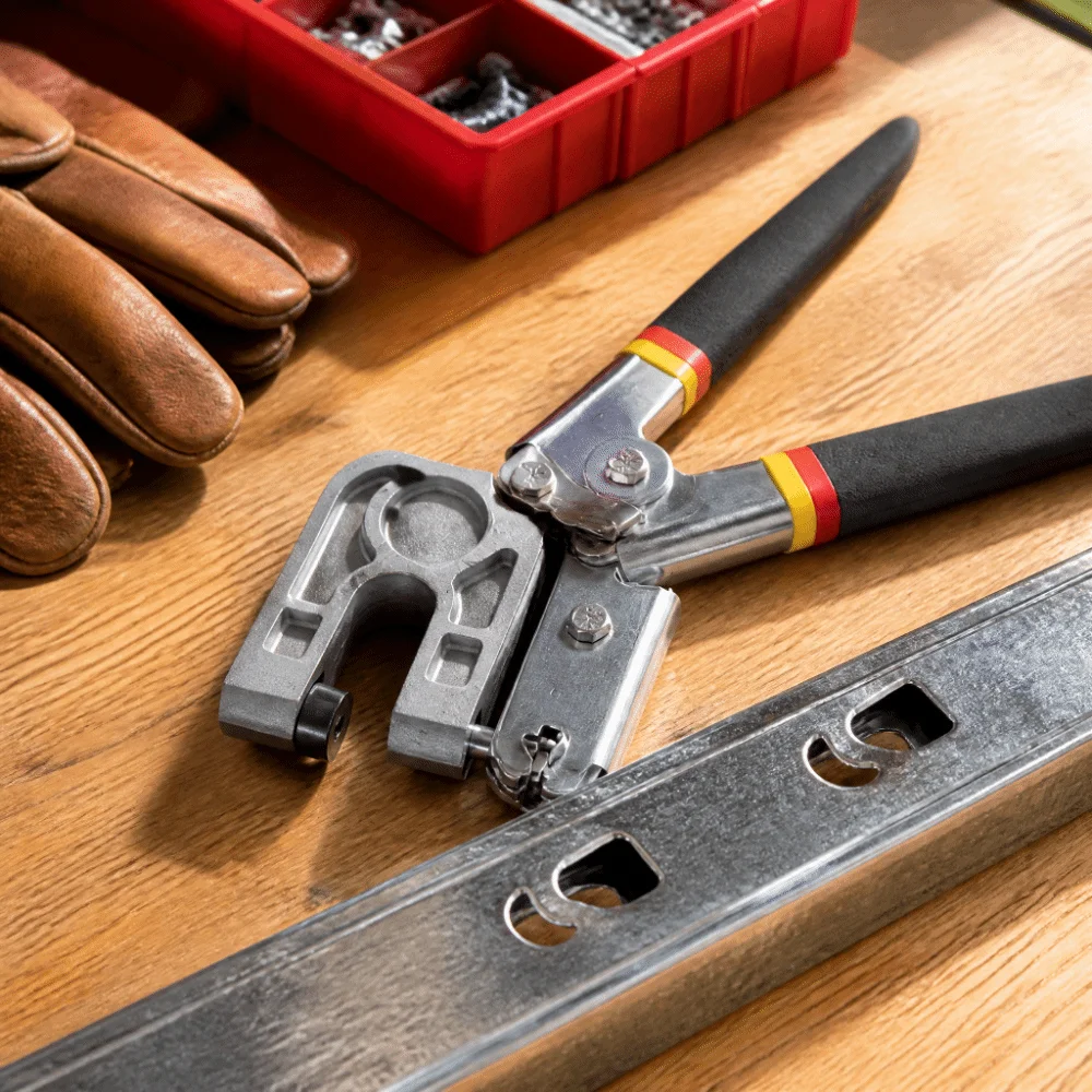 10-Inch Length Metal Stud Crimper High-Carbon Steel TPR Handle Drywall Crimper Tool Accurate Hole Punching Alloy Steel