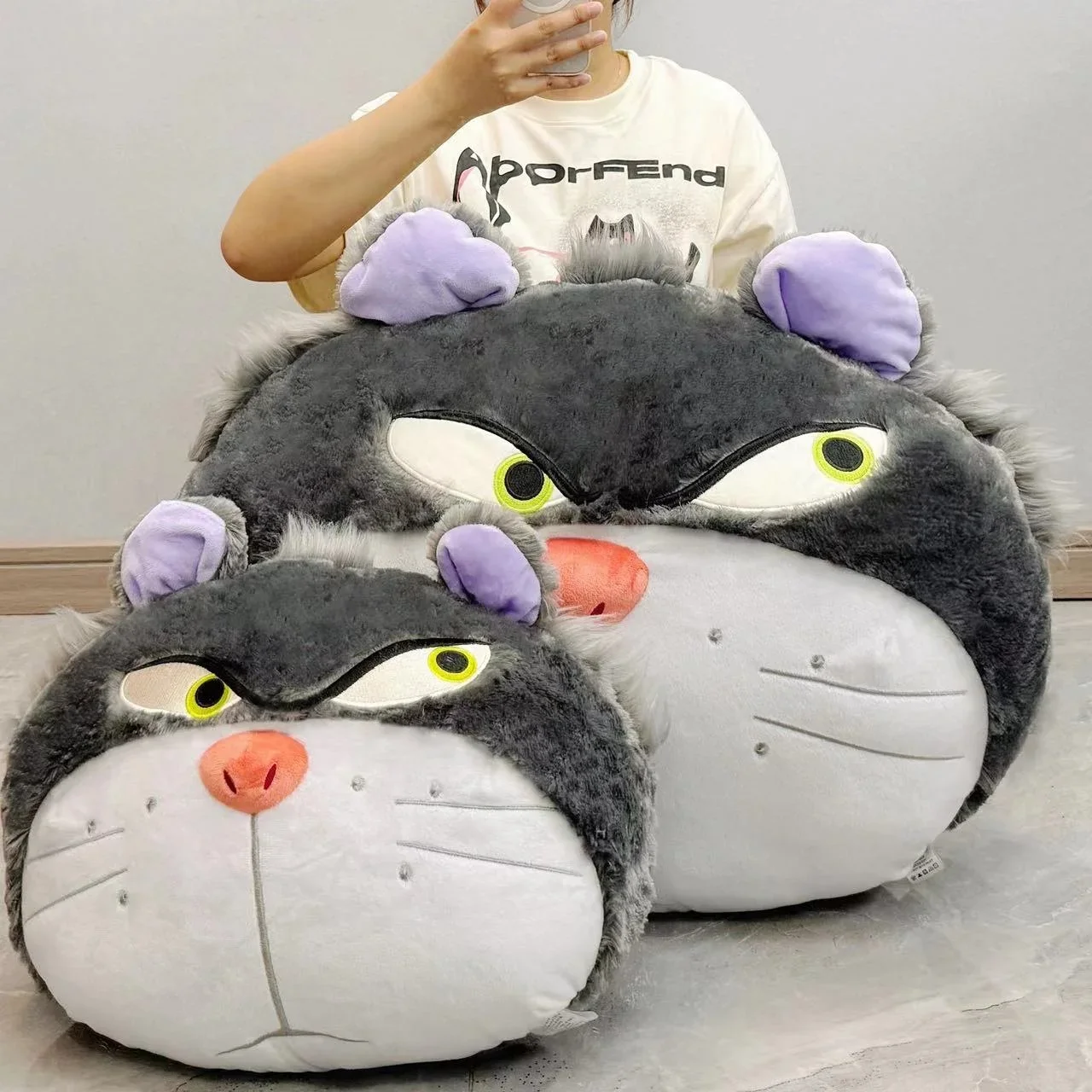 

Lovely Lucifer Cat Huggable Pillow Stuffed Cartoon Grey Cat Cuddly Plushies Soft Plush Toy Throw Pillow Sofa Bed Home Decor