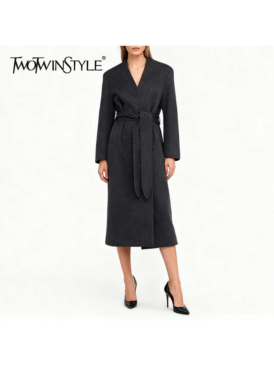 

TWOTWINSTYLE однотонные утягивающие минималистичные пальто для женщин с v-образным вырезом и длинными рукавами в стиле пэчворк на шнуровке модное пальто женская осенняя одежда