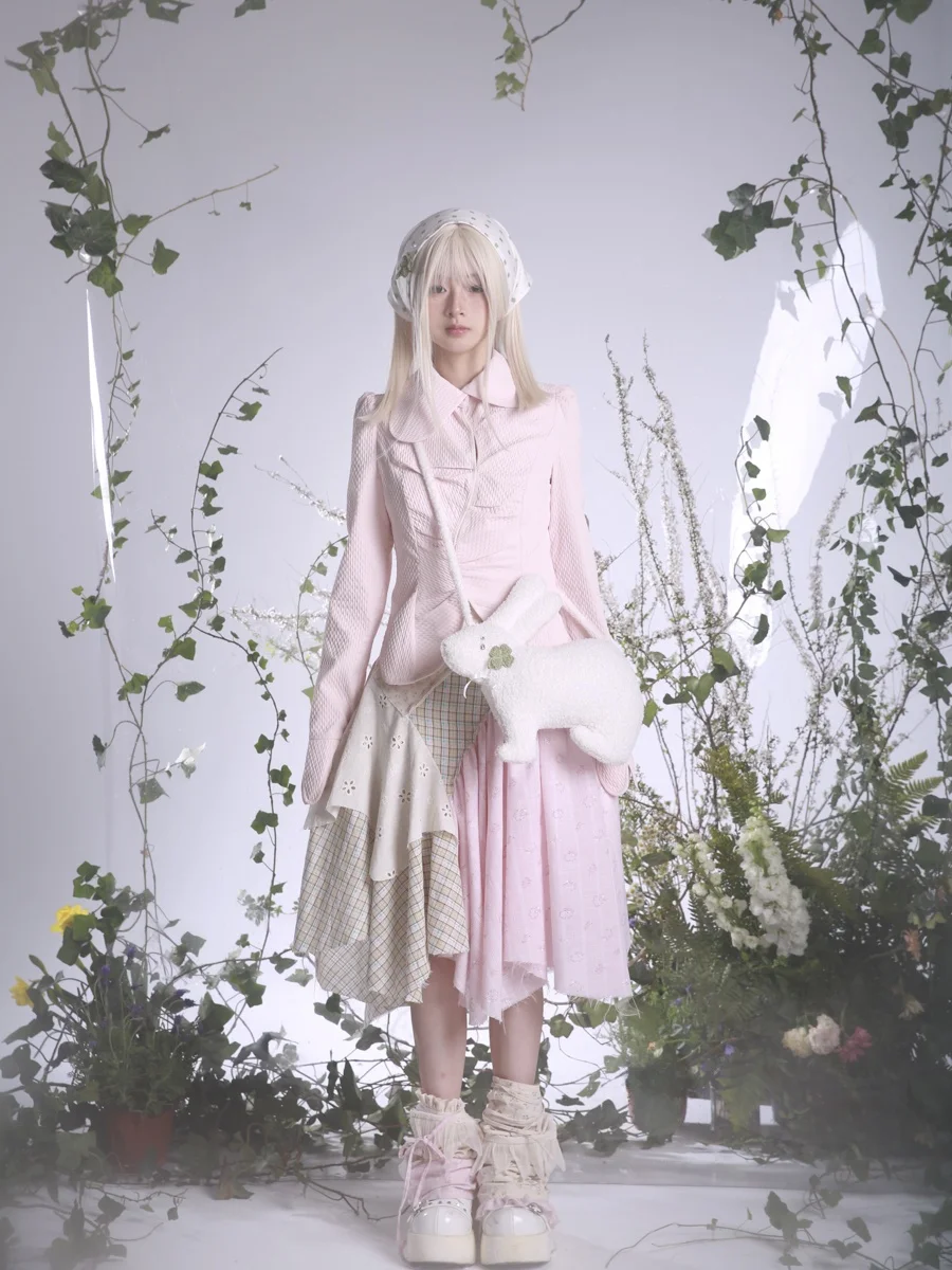 

Original Rose Island Petal Split Design Slim Fit irt Irregular Pleats Fairycore Sle Women's Premium Faion Spring 2024