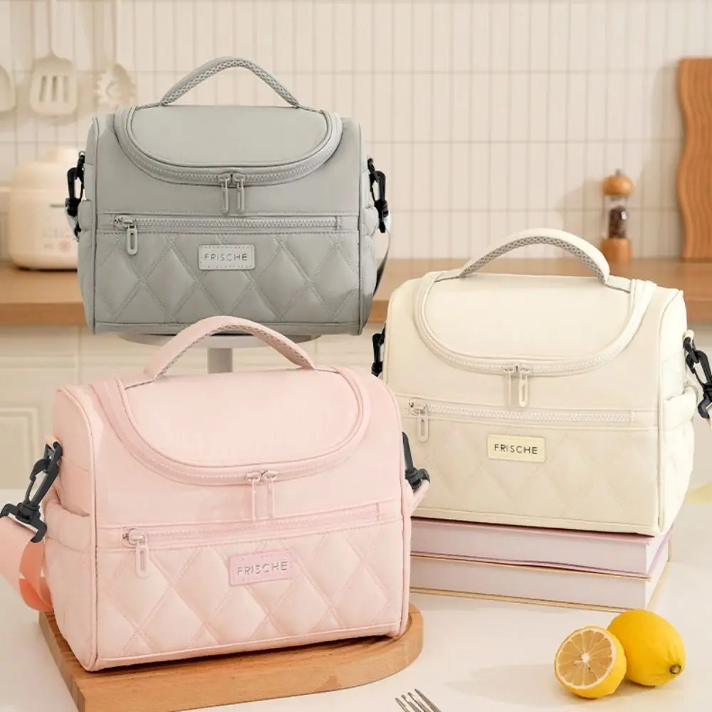 Portable Insulated Lunch Bag with Adjustable Shoulder Strap Thermal Insulation Thermal Lunch Box Large Capacity Top Handle