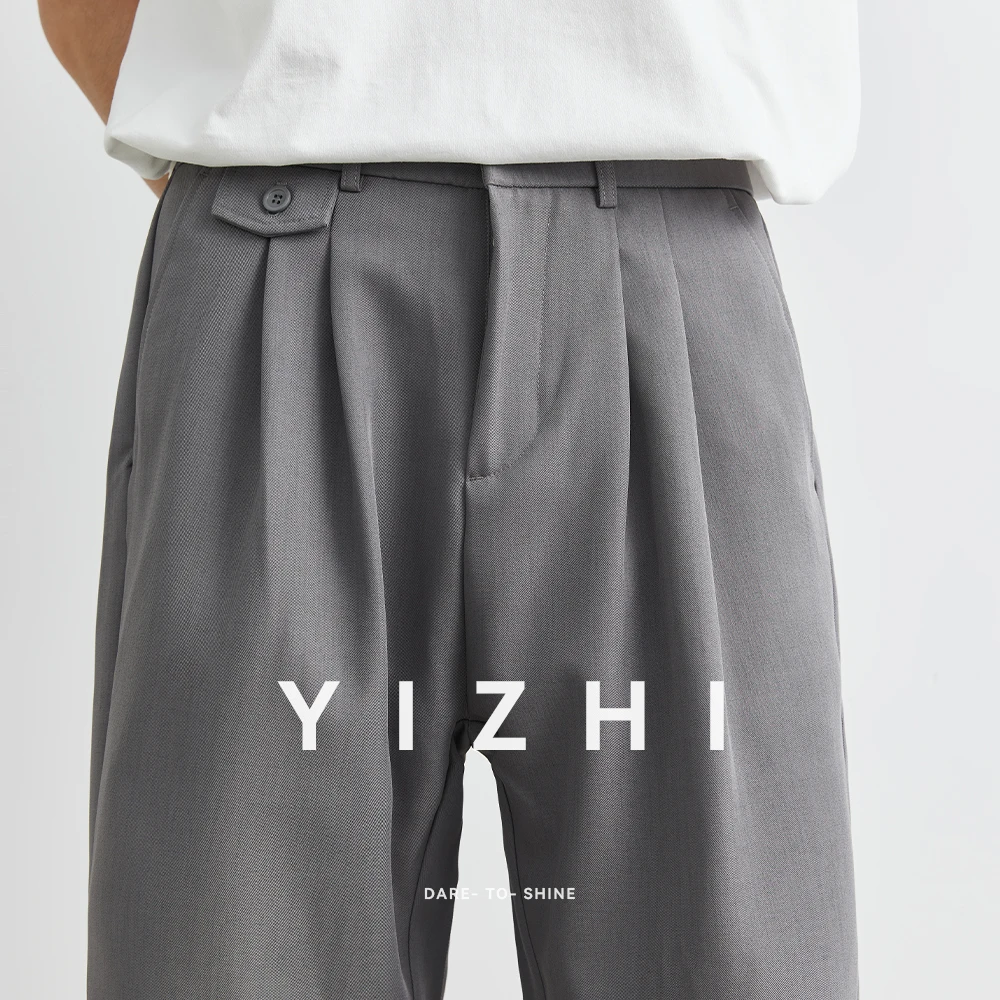 Fashion Men's Japanese Suit Pants Summer New Loose Business Casual Slim Straight Solid Color Shorts Men's High-end Shorts