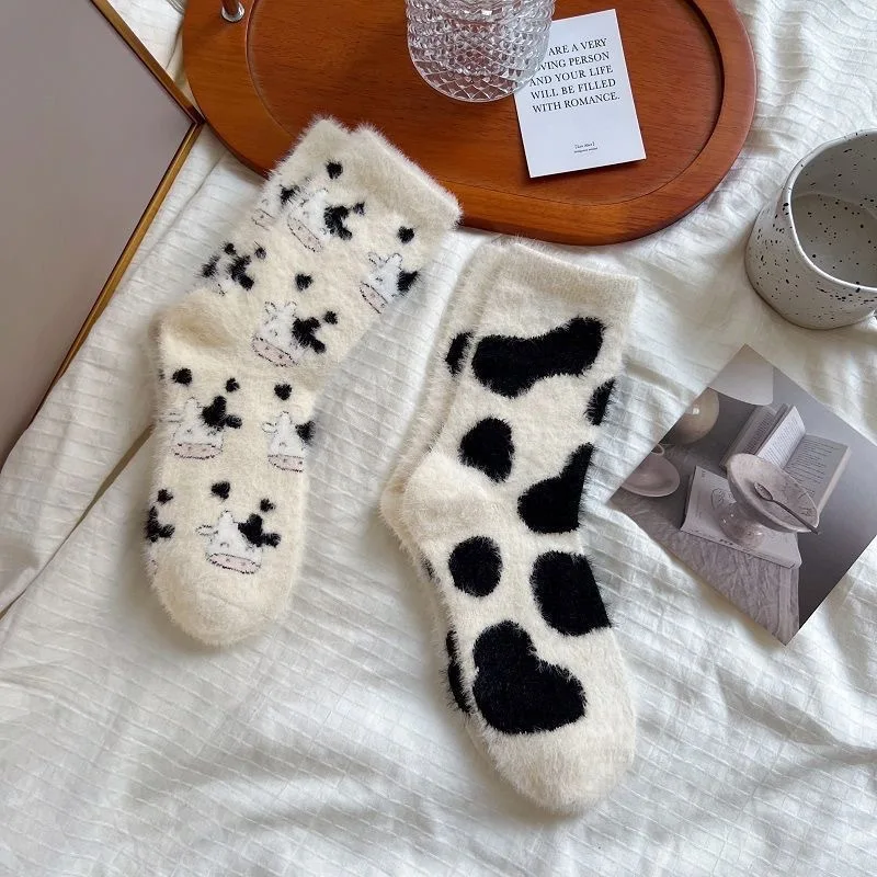 3/6 Paar Winter-Socken für Damen, niedliche Cartoon-Kuh-Socken aus Nerzvelours, weiche, mittelhohe Socken, flauschige, thermische, weiche Dinosaurier-Socken – Detail 10
