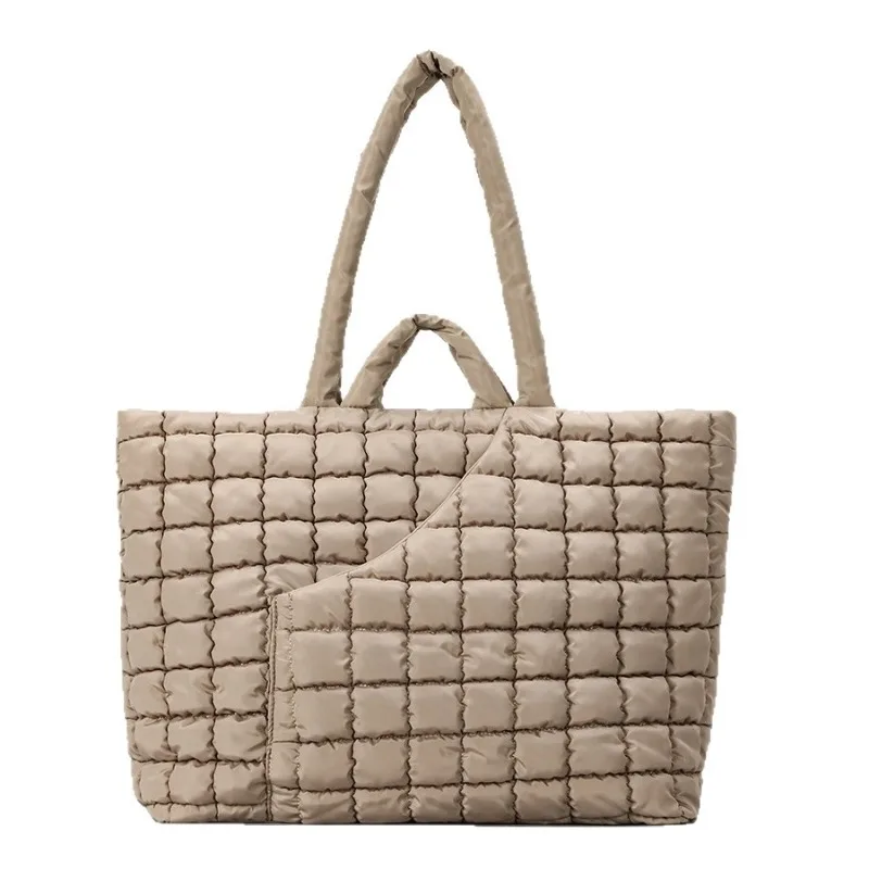 

Large-capacity Minimalist Quilted Filled Cotton Women's Puffy Tote Bag Trendy Padded Down Shoulder Bag Winter for Daily Commute