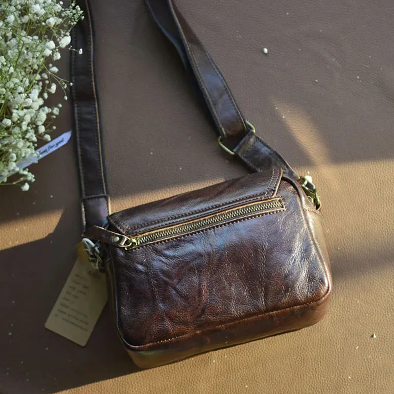 

AETOO Women's leather one-shoulder oblique span bao-top layer cowhide handmade retro small backpack Japanese and South Korean ch