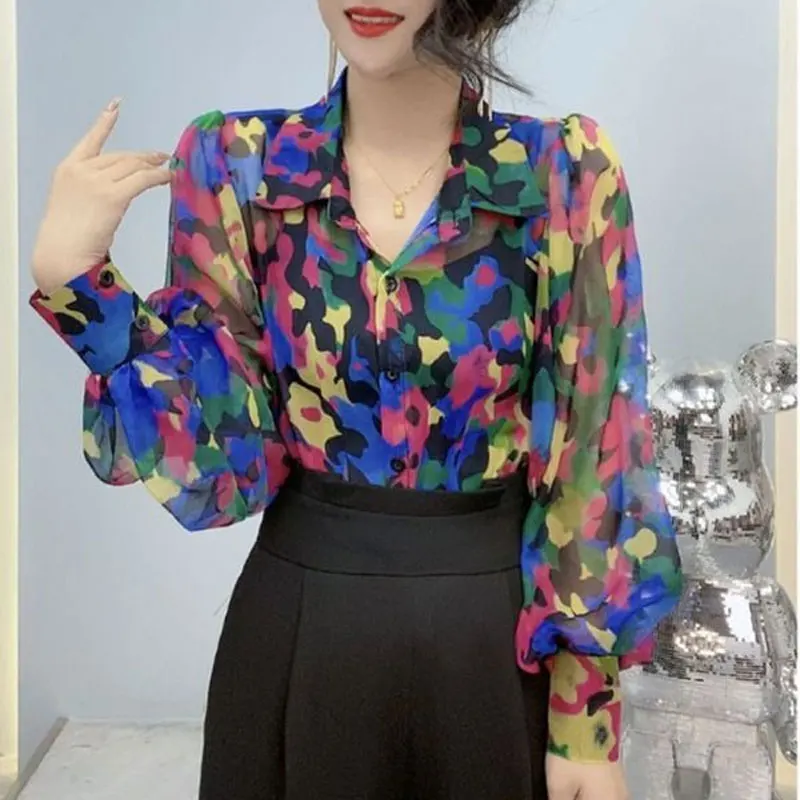 Vintage Contrasting Colors Printed Blouse Spring Summer New Single-breasted Female Clothing Turn-down Collar Commute Loose Shirt