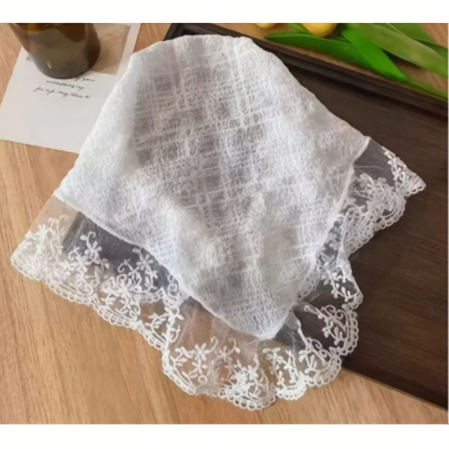 2pcs Gentle Wind Cutout Lace Head Scarf Triangle Scarf