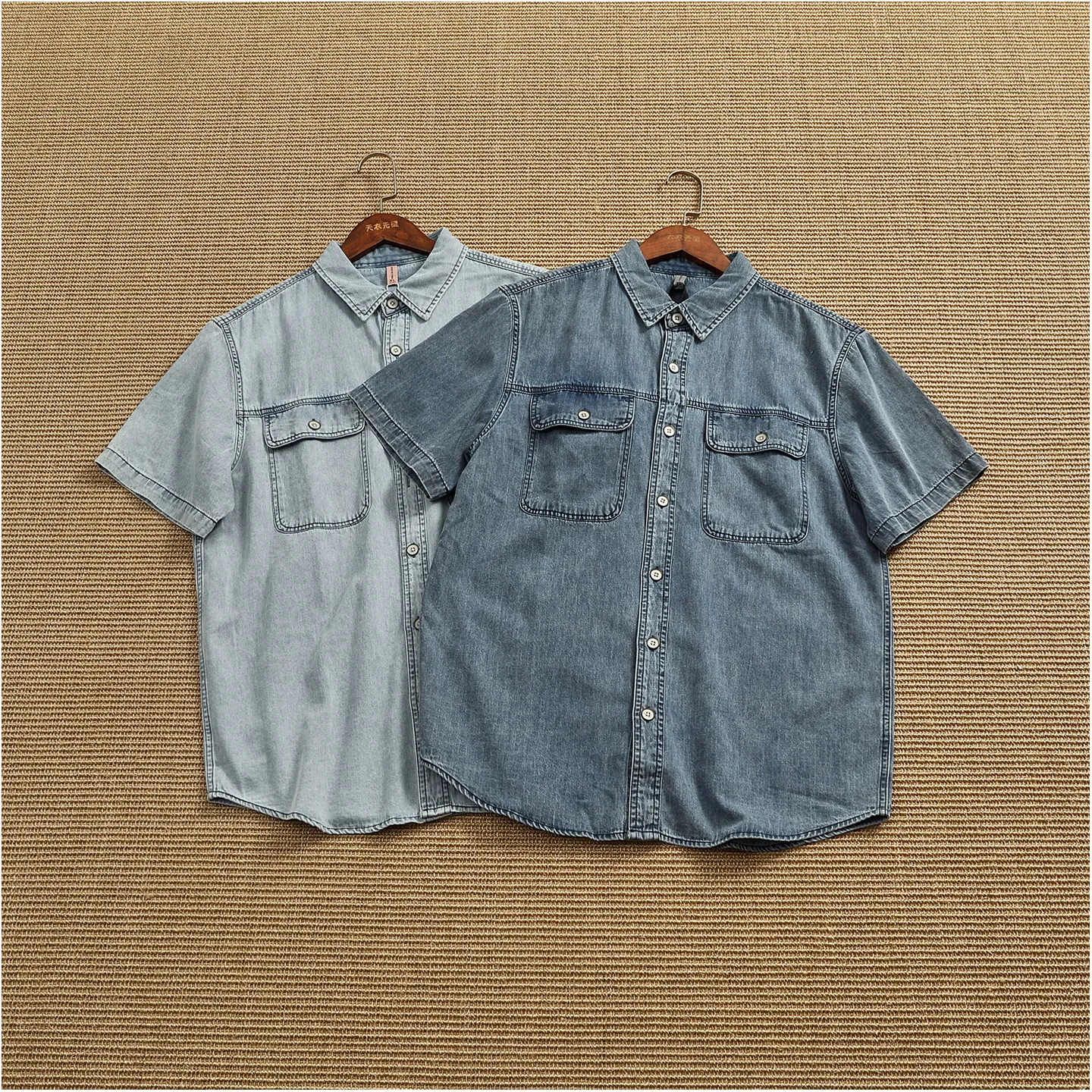 

Летняя новинка: Мужская джинсовая рубашка в американском ретро-стиле с отложным воротником, 100% хлопок, модная, с эффектом потертости, свободного кроя, повседневная.