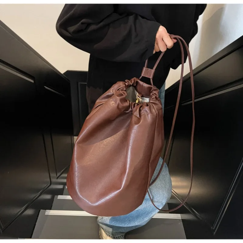 

Новая большая вместительная сумка через плечо на одно плечо, модельерская сумка-ведро большой емкости, женский однотонный рюкзак, сумки Bolsa