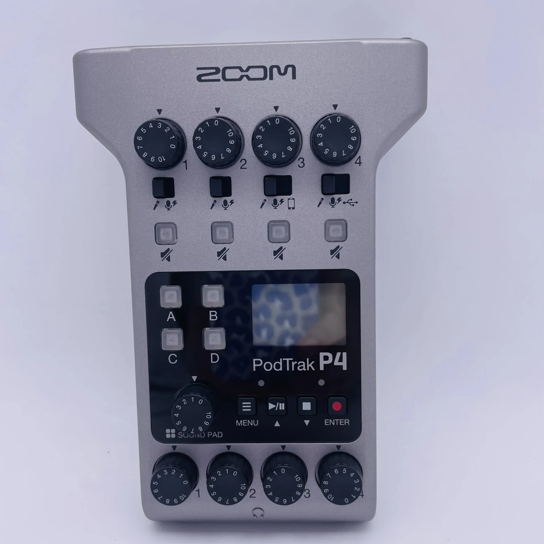 ZOOM Podtrak Portable Professional Four Mic-Input Recording Interview Audio Podcast Recorder P4