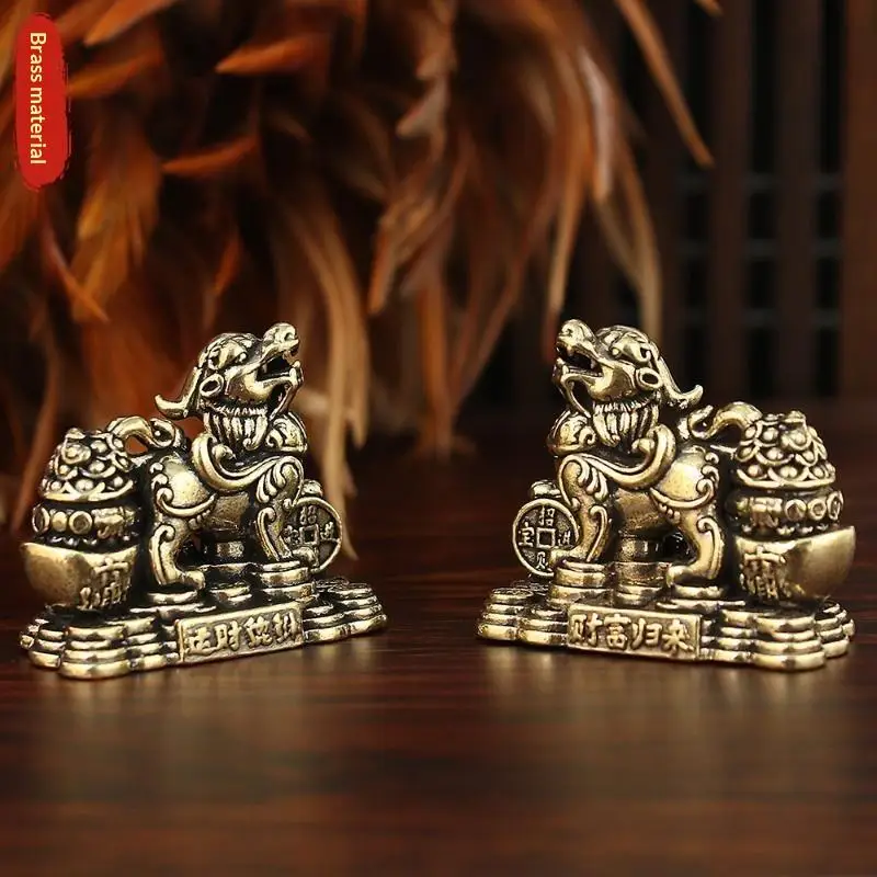 Mini Size Brass Feng Shui Pixiu Statue Pair Attract Positive Luck Ornament for Portable Home Office Desktop Decor Display