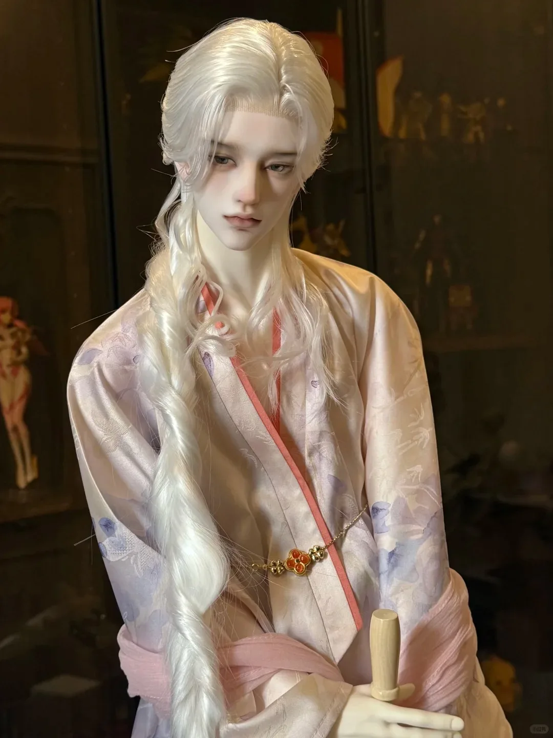 

Earthwork year three New shelves Advanced resin SD BJD 1/3 joint doll Christmas gift toy eyeball muscle boy