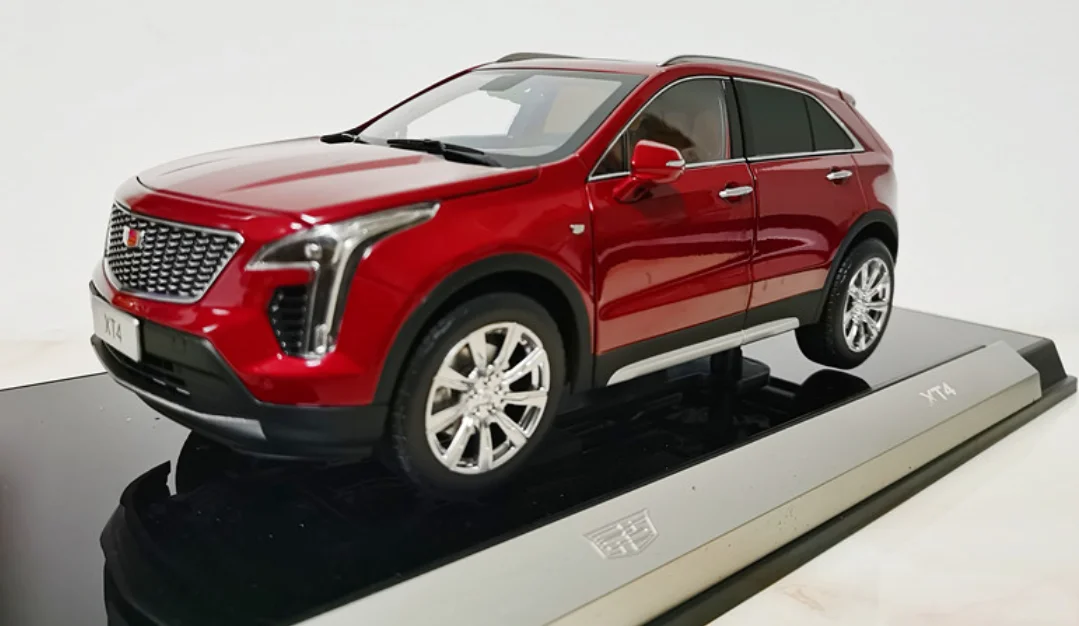

Оригинальная модель автомобиля Cadillac XT4 2022 года, масштаб 1:18, литая из сплава, коллекционная, для автолюбителей, хобби-коллекционеров, для демонстрации