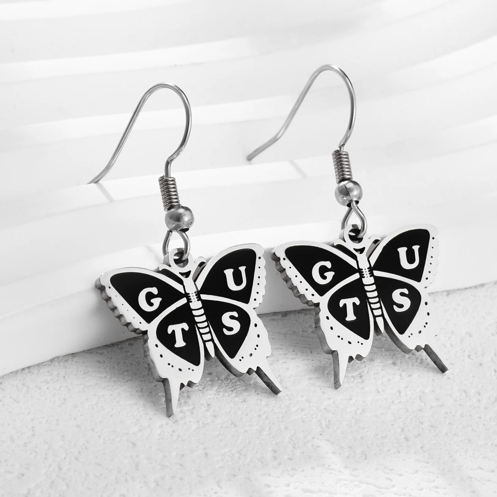 Dark Gothic Butterfly Drop Earring Retro Aesthetics Jewelry for Women Girls Dangle Earrings Jewelry Accessories Gifts