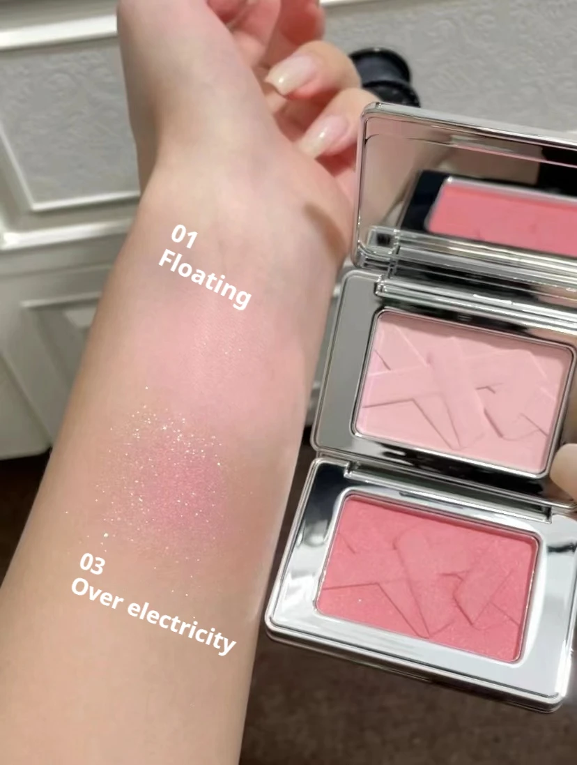 Qianyan Light Sense Poeder Blusher Expansieve Kleur Hoogglans Cosmetische Crème Matte Mist Gezicht Dagelijkse Sfeer