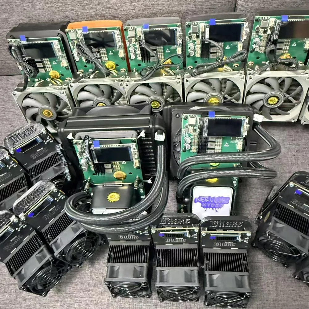 Bitaxe NerdQaxe ++ 4.8TH/s 78 واط Bitcoins مينر 4 قطعة BM1370 Asic رقاقة سولو BTC مينر مع 120 واط إمدادات الطاقة Btc آلة التعدين #3