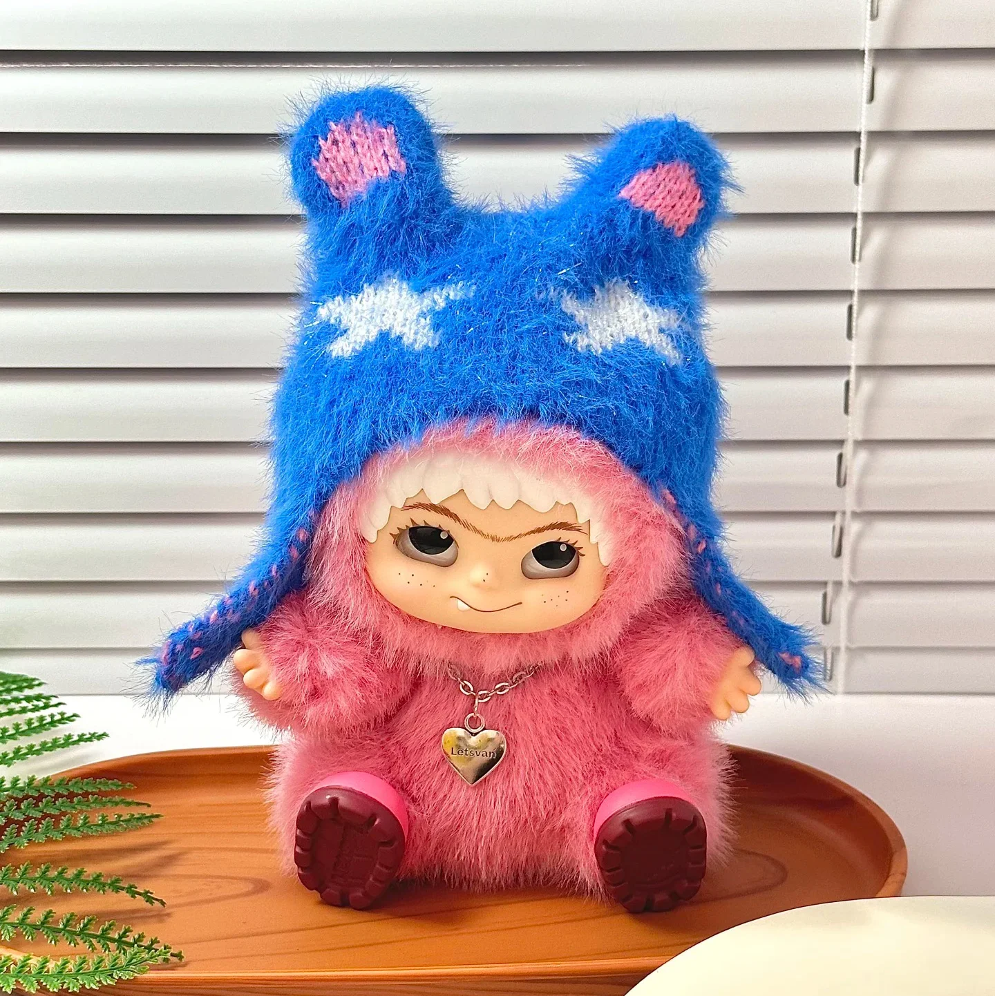 Wakuku Aw Fuzzy Trend Fun Party Series Blind Box Doll Bag Hanger Pijn Tas Decoratie Ornament Mystery Box Leuk verjaardagscadeau