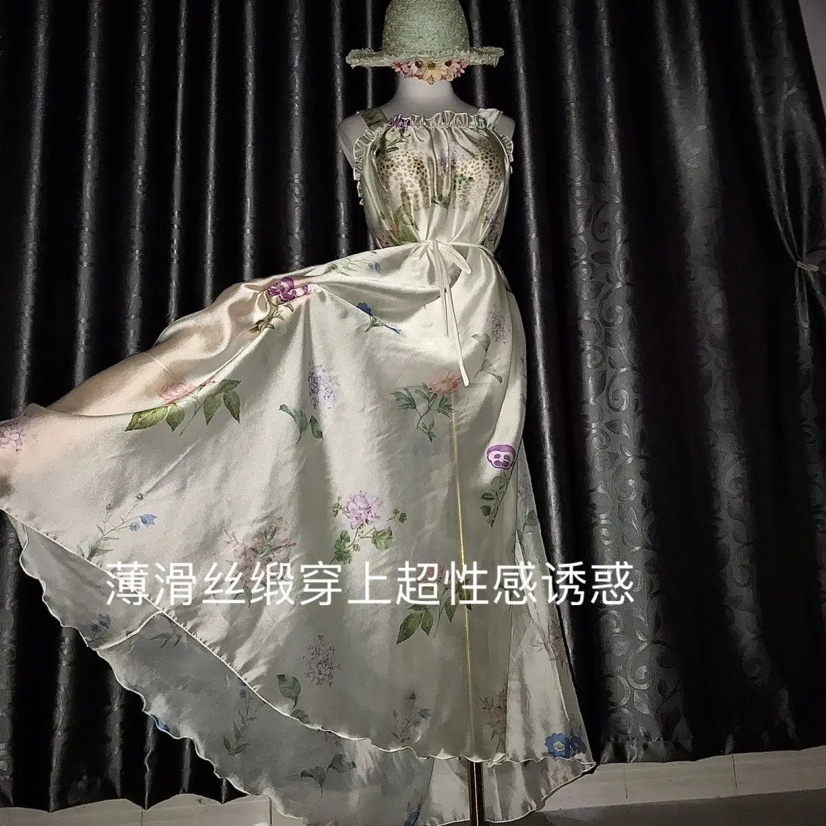 

Floral Print Glossy Sleeveless Satin Long Dress Sexy Women Loose Night Dress Plus Size Sleeping Robe