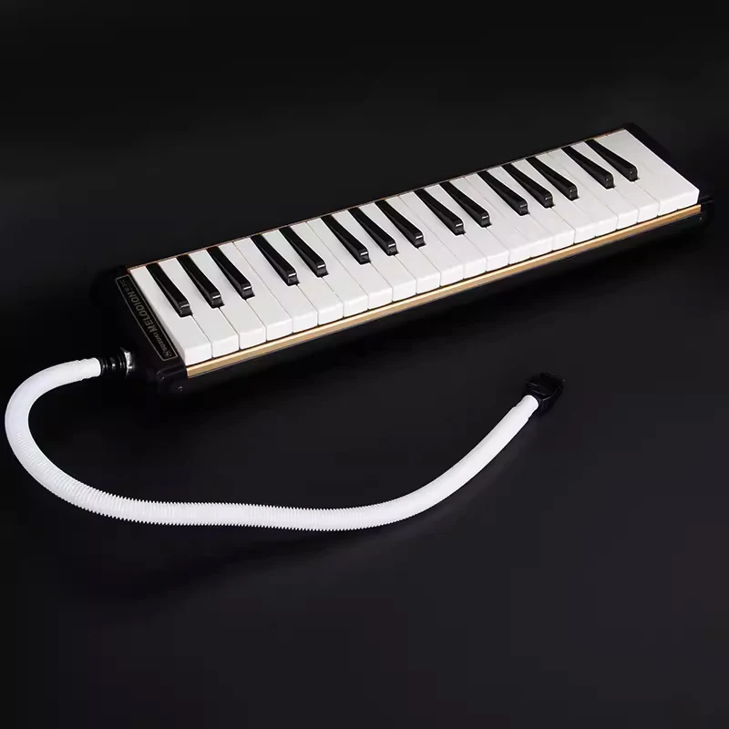 SUZUKI Melodica Instrument 37-Keys Original Imported Tubes Mouthpiece Air Piano Pianica Keyboard Musical Instrument Carrying Bag