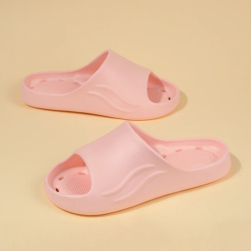 Men's and Women's Summer Couple Style Indoor Non-Slip Bathroom Slippers That Can Be Worn Outside and on the Beach