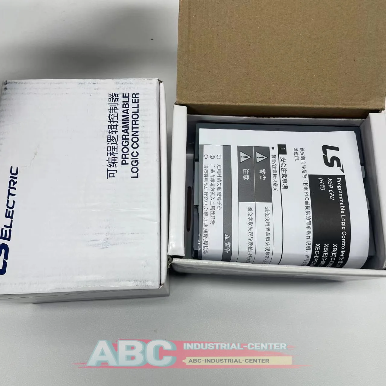 

PLC module XGI-D28A XGO-TR8A 100%NEW