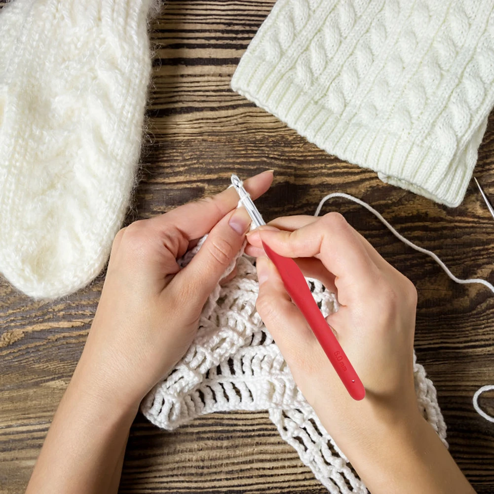 Kit di ganci per uncinetto con borsa portaoggetti manico morbido aghi per uncinetto Set di ferri da maglia in tessuto di filato strumento per